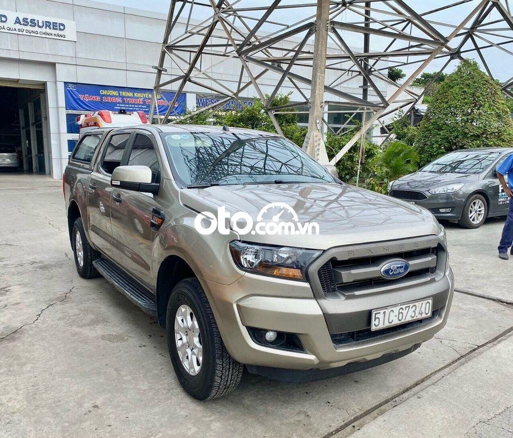 Ford Ranger XLS 4x2 AT 2015 - Cần bán lại xe Ford Ranger XLS 4x2 AT 2015, nhập khẩu