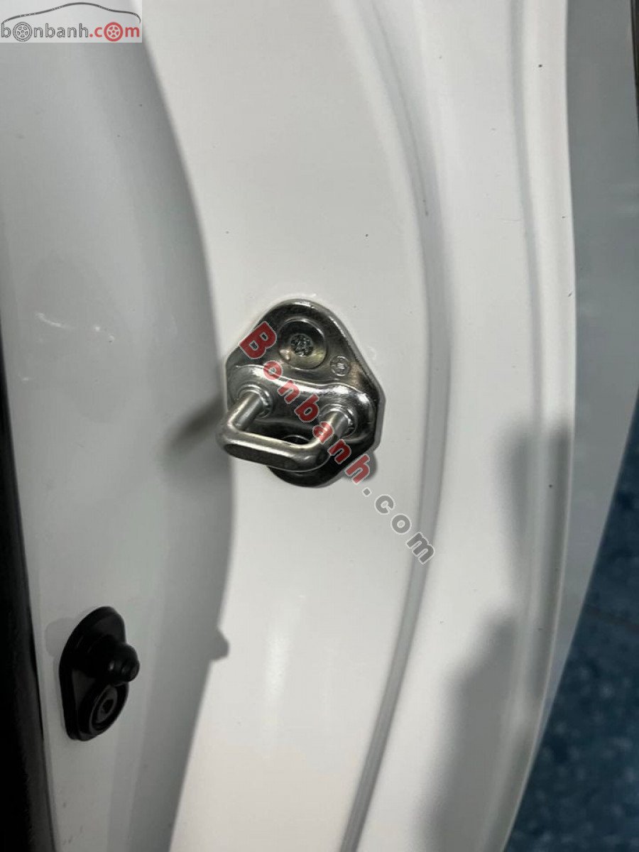 Toyota Vios 2018 - Cần bán Toyota Vios năm 2018, màu trắng, giá 358tr