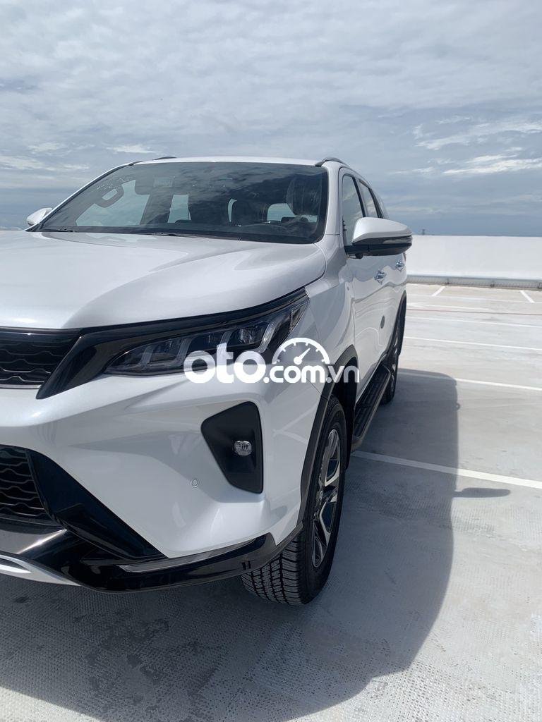 Toyota Fortuner 2021 - Bán xe Toyota Fortuner năm 2021, màu trắng giá cạnh tranh