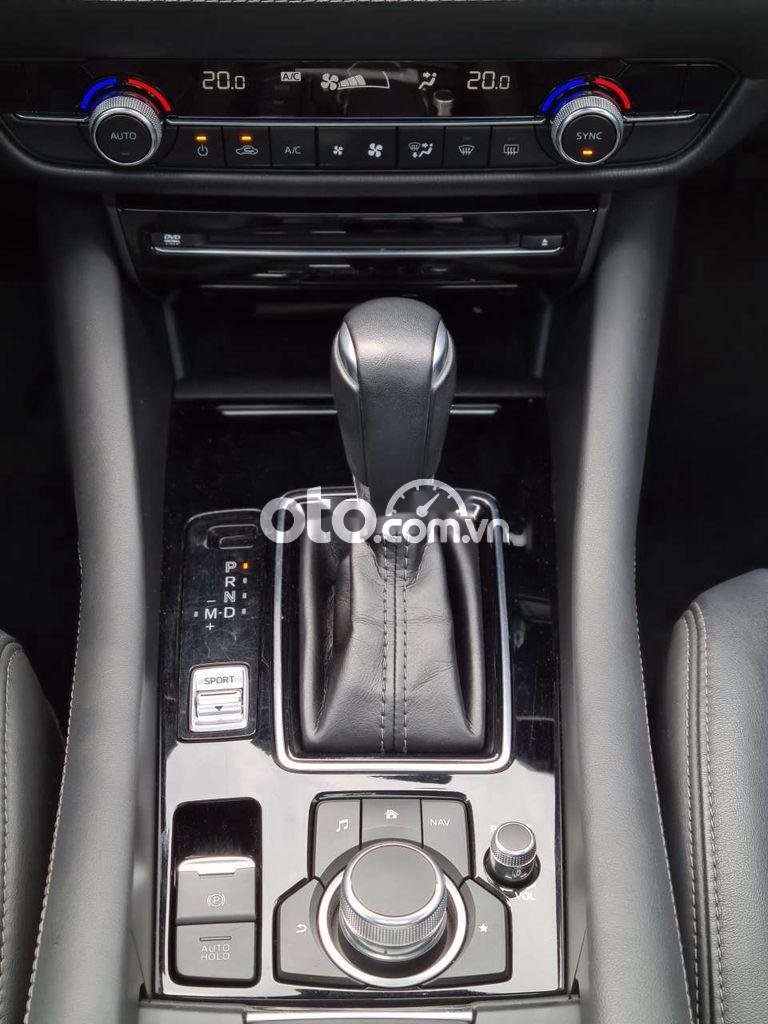 Mazda 6   2.0 Luxury  2020 - Bán Mazda 6 2.0 Luxury đời 2020 số tự động, giá 820tr