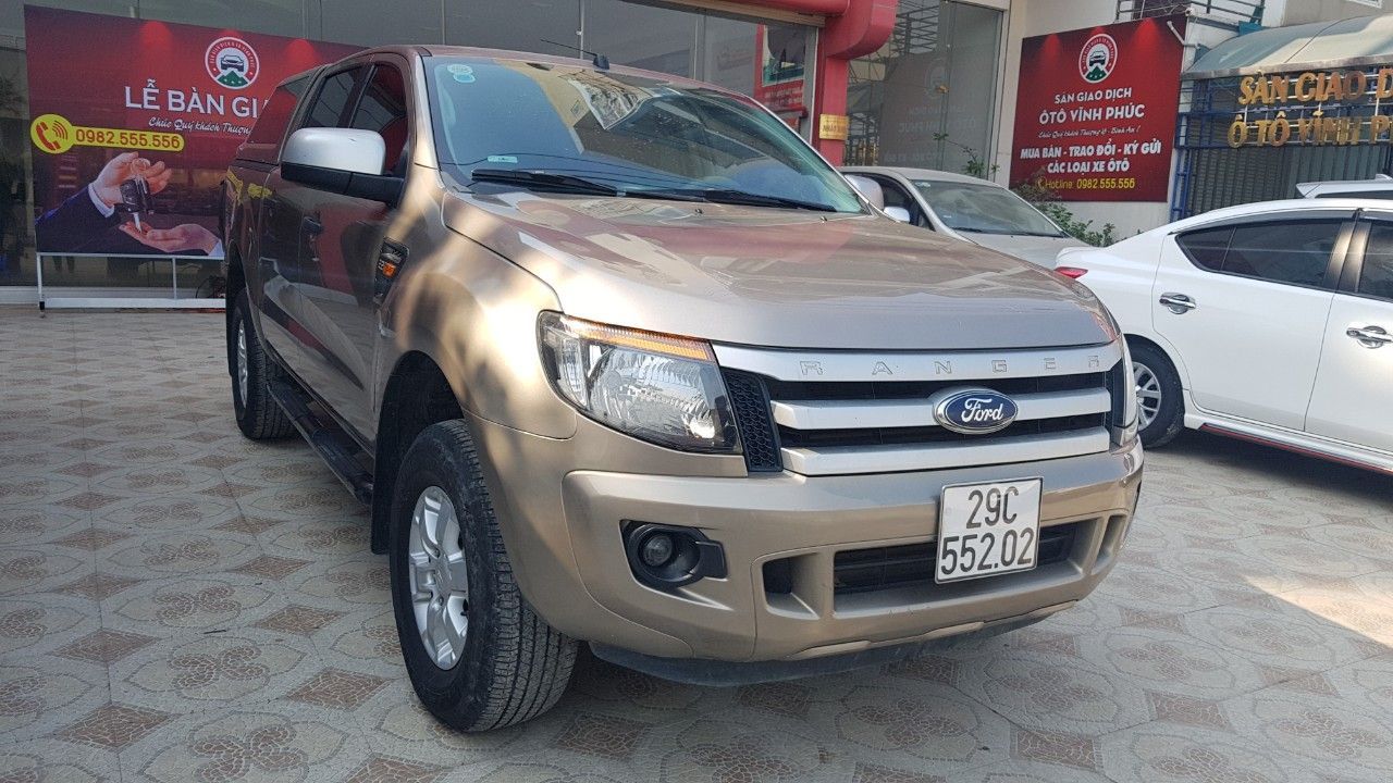 Ford Ranger XLS 2015 - Bán Ford Ranger XLS năm sản xuất 2015 nhập Thái Lan