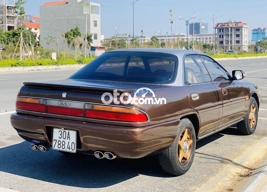 Toyota Corona 1990 - Bán Toyota Corona năm sản xuất 1990, màu xám, nhập khẩu nguyên chiếc