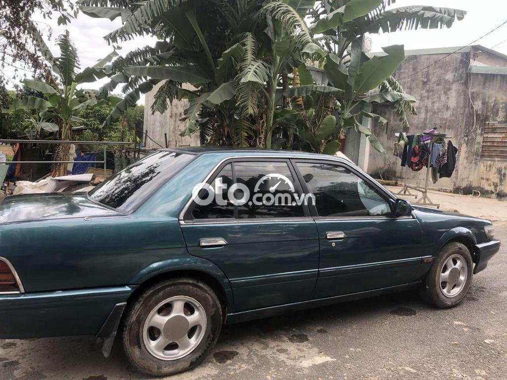 Nissan Bluebird 1992 - Bán xe Nissan Bluebird 1992, giá 38 triệu