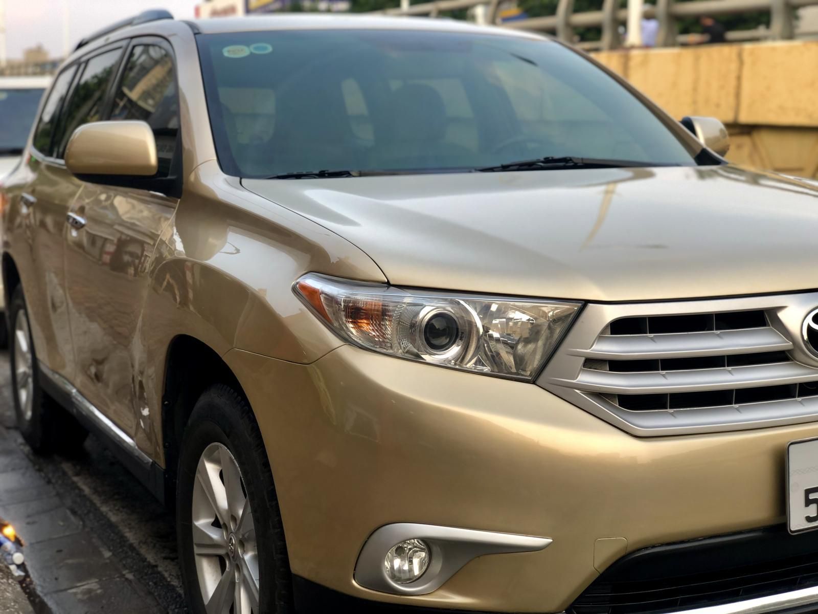 Toyota Highlander LE 2011 - Bán Toyota Highlander LE năm 2011, giá chỉ 760 triệu