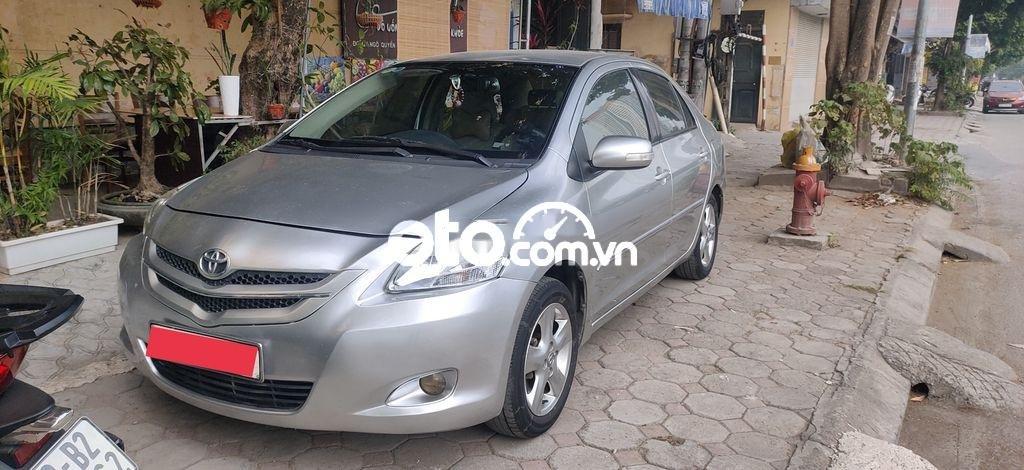 Toyota Vios  G 2009 - Cần bán gấp Toyota Vios G 2009, màu bạc còn mới