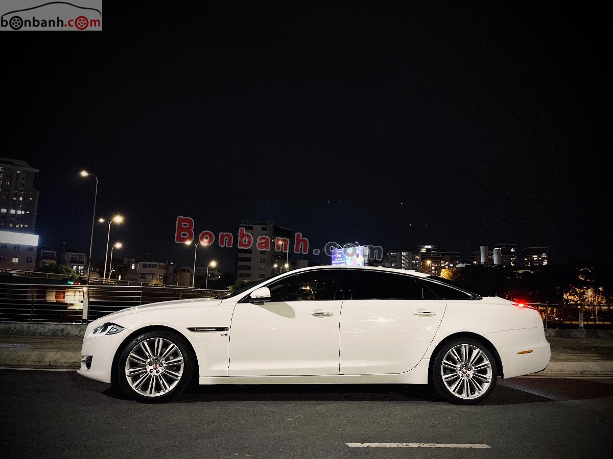 Jaguar XJL    2016 - Xe Jaguar XJL năm 2016, màu trắng, nhập khẩu còn mới