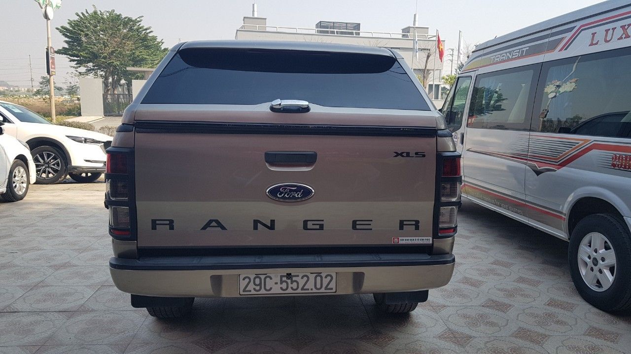 Ford Ranger XLS 2015 - Bán Ford Ranger XLS năm sản xuất 2015 nhập Thái Lan