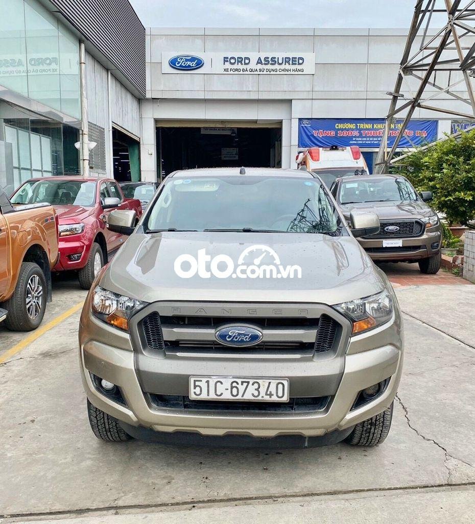 Ford Ranger XLS 4x2 AT 2015 - Cần bán lại xe Ford Ranger XLS 4x2 AT 2015, nhập khẩu