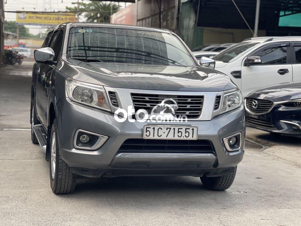 Nissan Navara E 2015 - Cần bán xe Nissan Navara E đời 2015, màu xám, nhập khẩu nguyên chiếc 