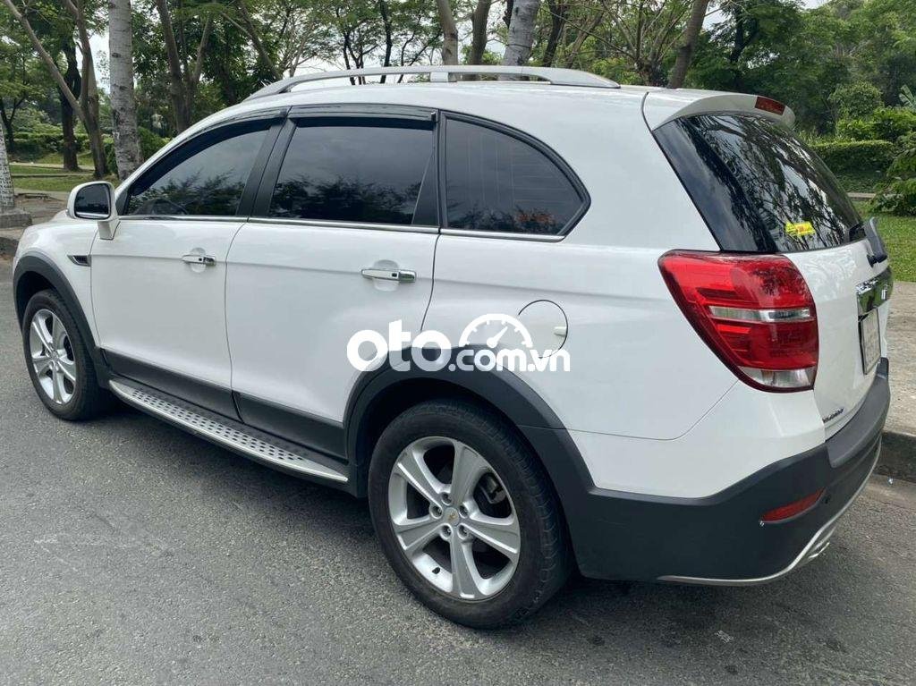 Chevrolet Captiva 2015 - Bán xe Chevrolet Captiva LTZ 2.0 sản xuất năm 2015