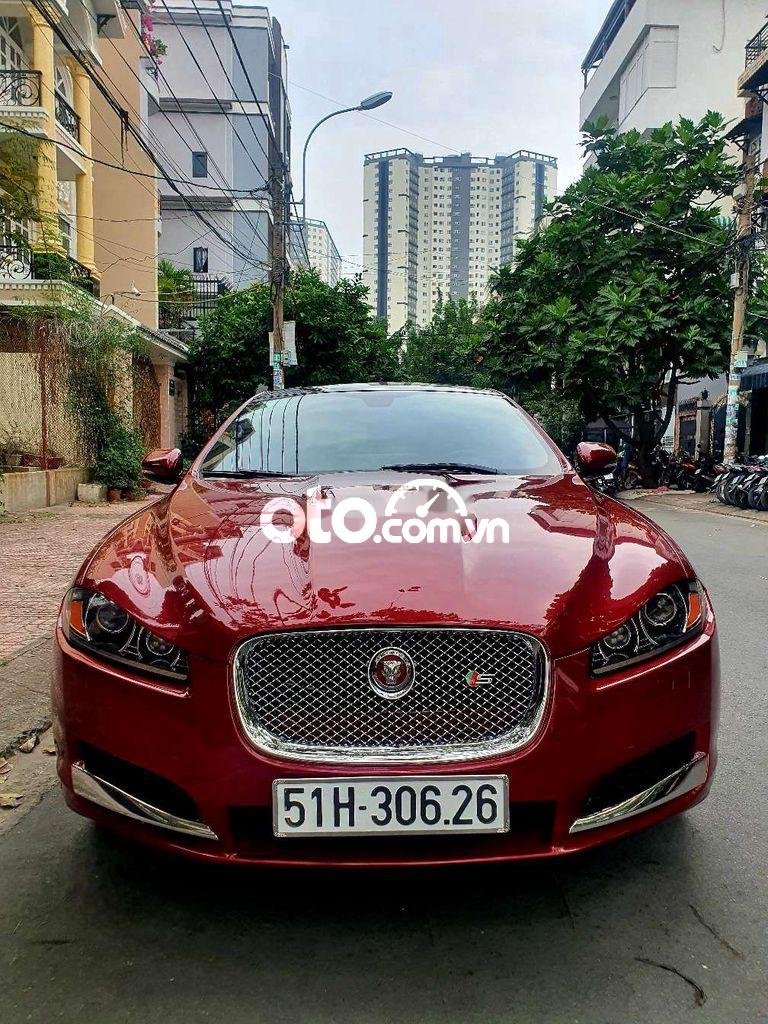 Jaguar XF 2012 - Bán Jaguar XF 2.0AT đời 2012, màu đỏ, nhập khẩu