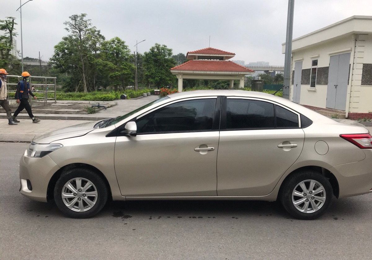 Toyota Vios G 2015 - Cần bán gấp Toyota Vios G sản xuất 2015