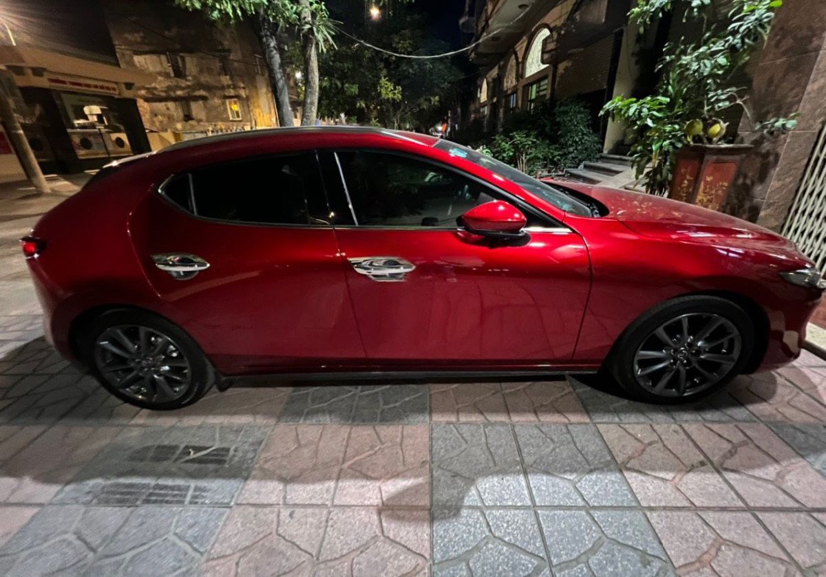 Mazda 3   2.0 Sigtunare Premium 2021 - Bán xe Mazda 3 2.0 Sigtunare Premium 2021, màu đỏ chính chủ