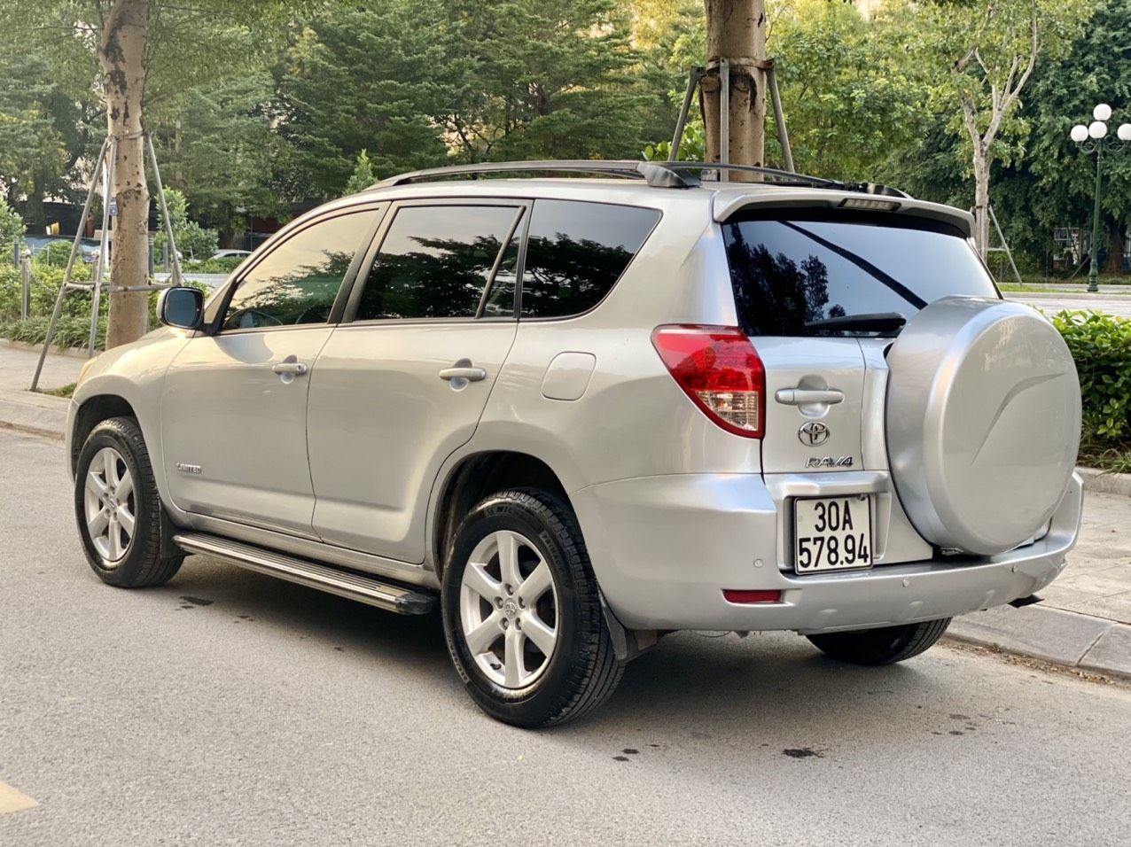 Toyota RAV4 2007 - Bán Toyota RAV4 Limited AWD sản xuất năm 2007, xe nhập Mỹ, gia đình chạy rất lành