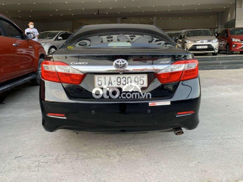 Toyota Camry  2.0E   2014 - Bán Toyota Camry 2.0E đời 2014, màu đen