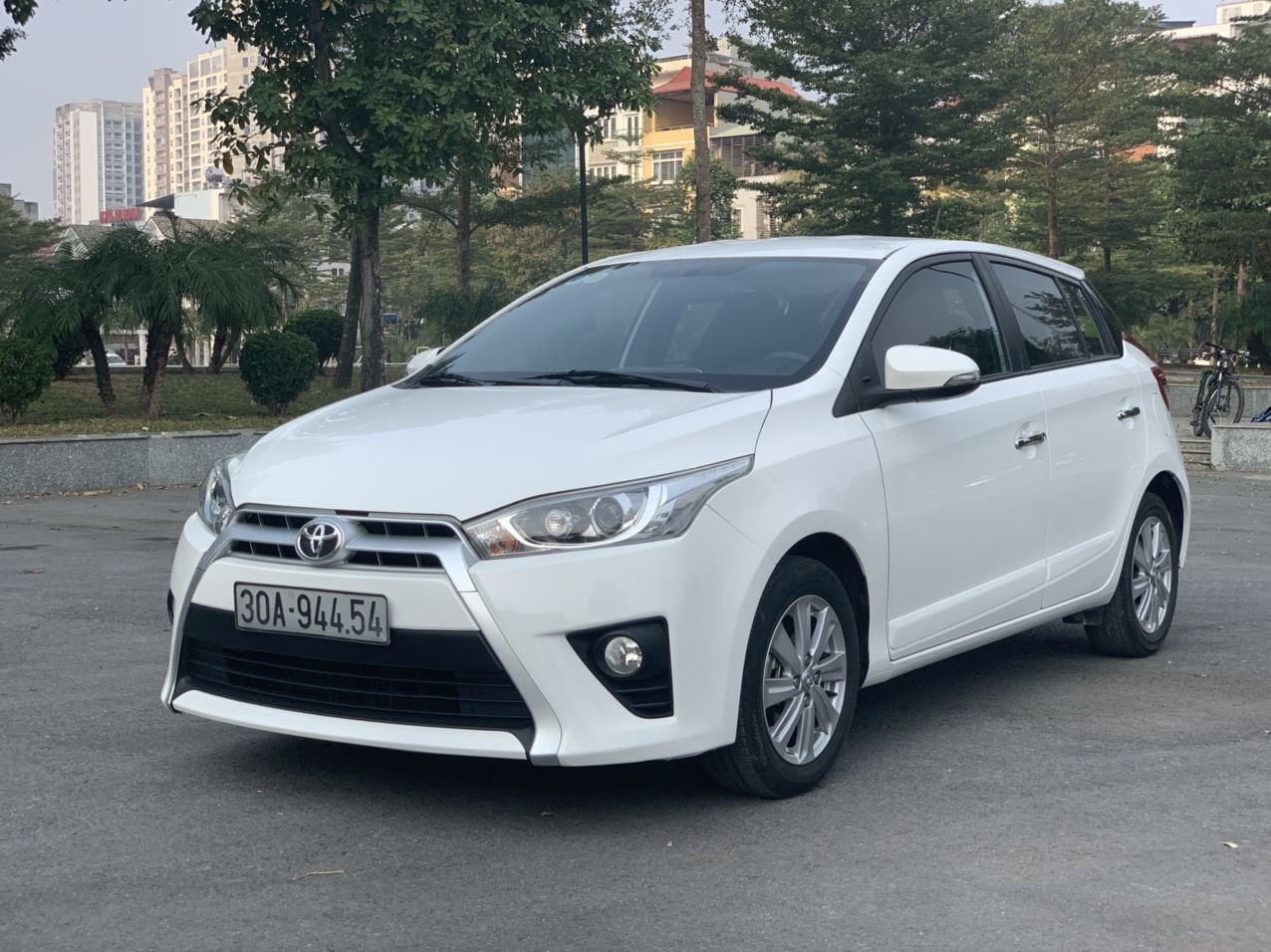 Toyota Yaris G 2015 - Bán Toyota Yaris 1.5 G sx 11/2015 1 chủ siêu mới