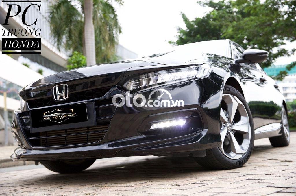 Honda Accord 2019 - Bán Honda Accord 2.0 sản xuất 2019, màu đen, nhập khẩu còn mới