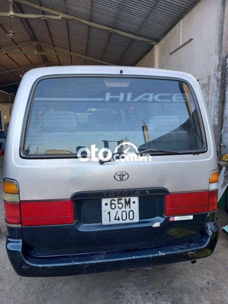 Toyota Hiace 2002 - Bán xe Toyota Hiace đời 2002