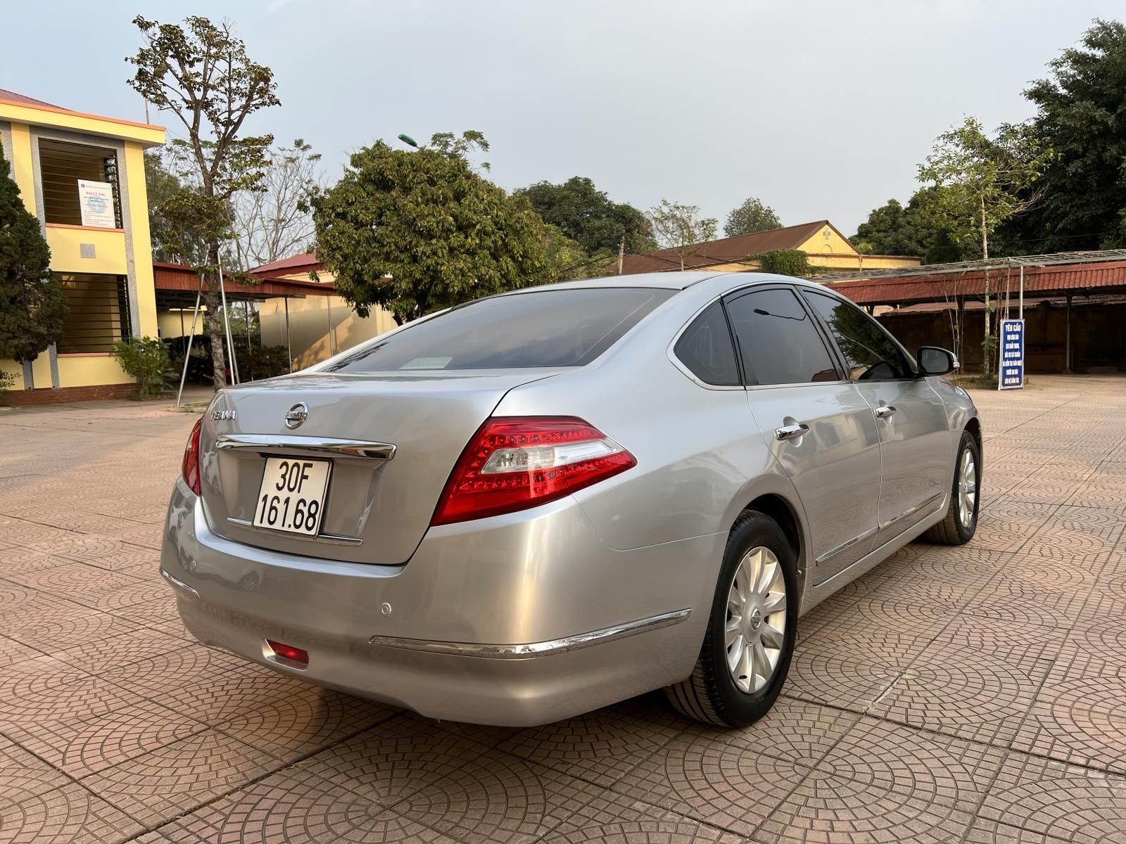 Nissan Teana AT 2010 - Xe Nissan Teana AT sản xuất 2010 mới 99%, biển cực vip