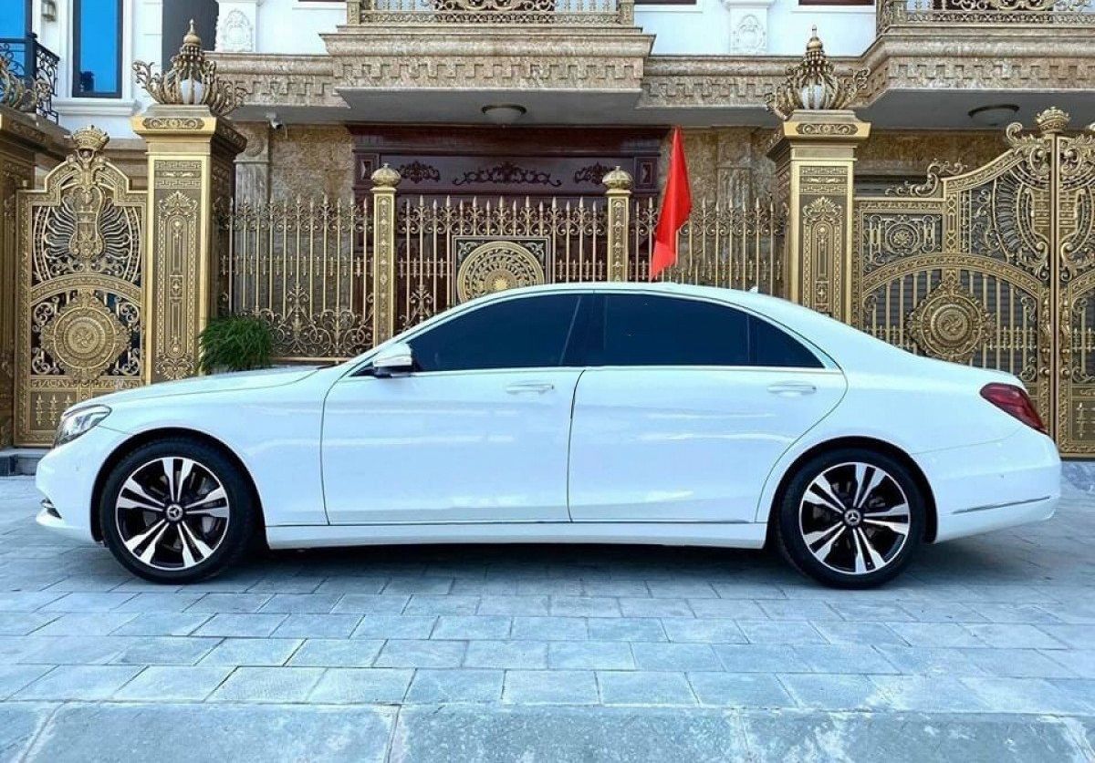 2015 - Bán Mercedes S400 sản xuất 2015, màu trắng