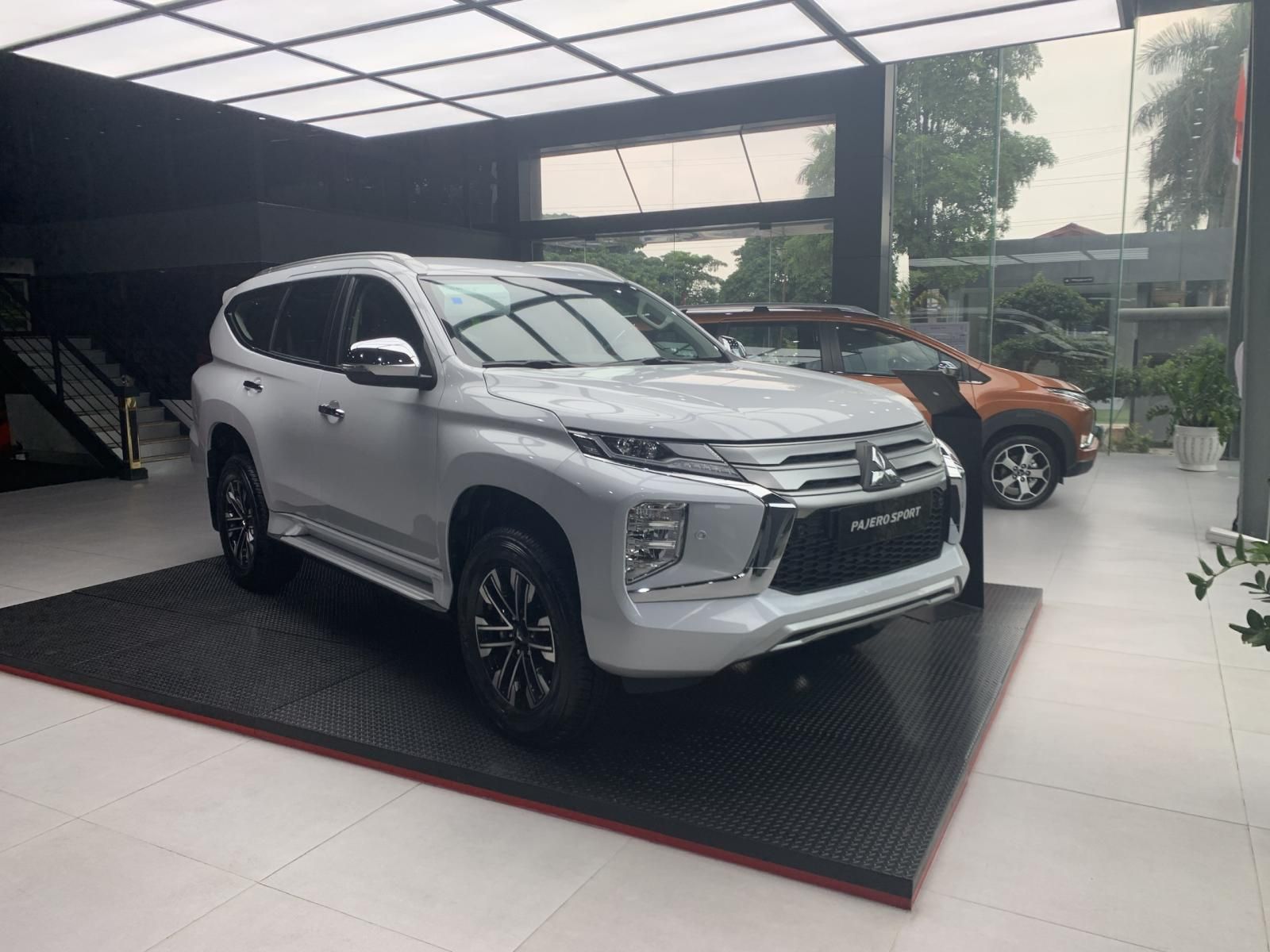 Mitsubishi Pajero Sport 2021 - Mitsubishi Pajero Sport 2021-, hỗ trợ giao xe tận nhà, tặng BHTV, ưu đãi lớn, hỗ trợ 80% giá trị xe, ưu đãi 50% trước bạ