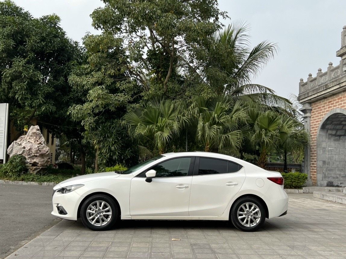 Mazda 3 AT 2015 - Bán xe Mazda 3 AT sản xuất năm 2015, giá tốt 1 chủ từ đầu liên hệ ngay