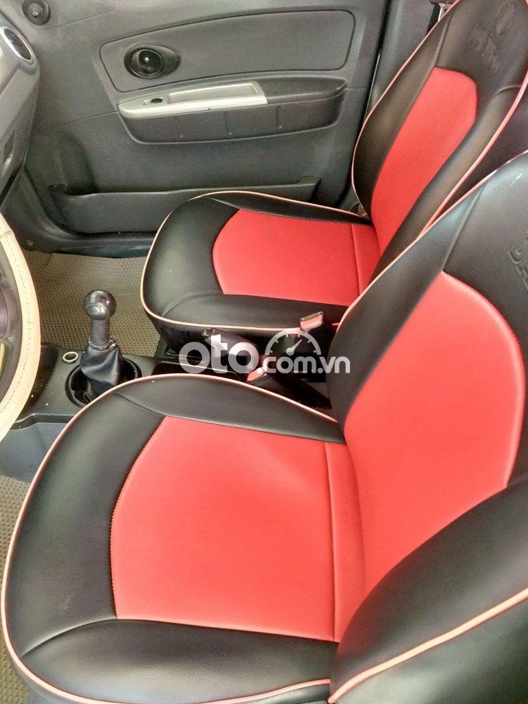 Chevrolet Spark 2009 - Bán Chevrolet Spark LT năm 2009, màu bạc còn mới, giá chỉ 66 triệu