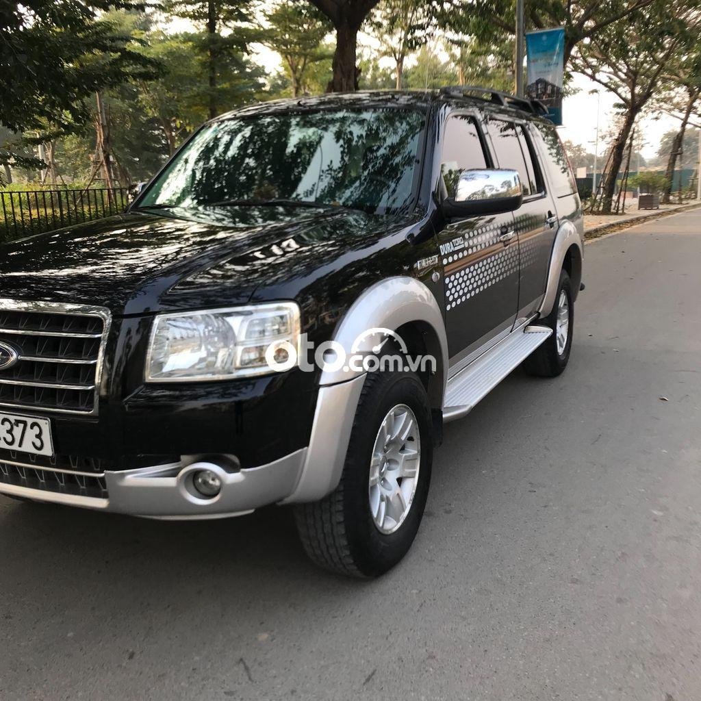 Ford Everest MT 2007 - Bán Ford Everest MT đời 2007, màu đen số sàn, 293 triệu