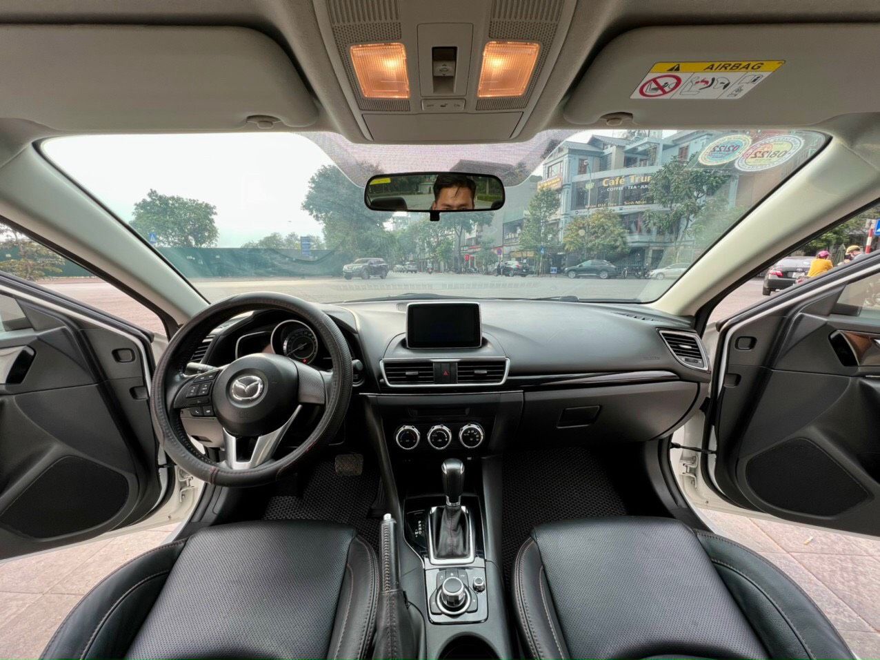 Mazda 3 AT 2015 - Bán xe Mazda 3 AT sản xuất năm 2015, giá tốt 1 chủ từ đầu liên hệ ngay