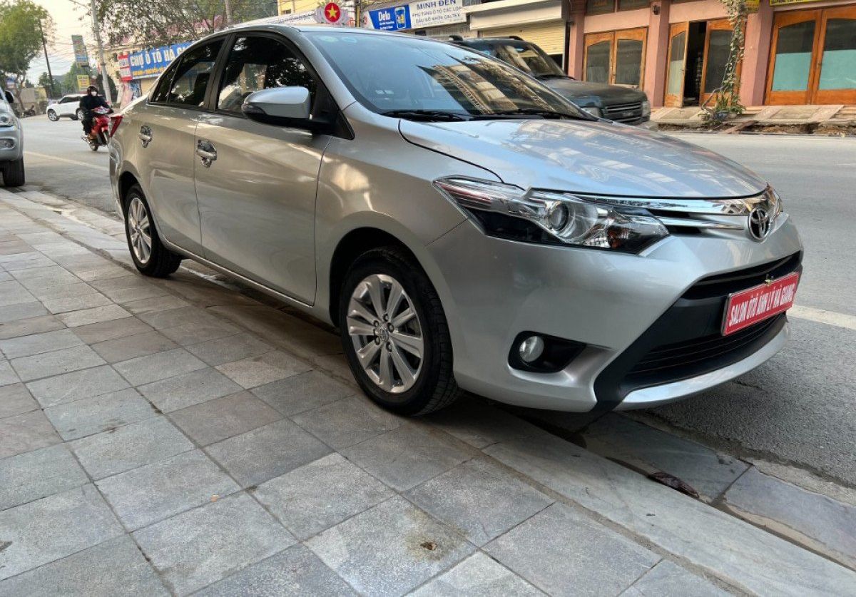 Toyota Vios   1.5G  2014 - Cần bán gấp Toyota Vios 1.5G sản xuất 2014, màu bạc