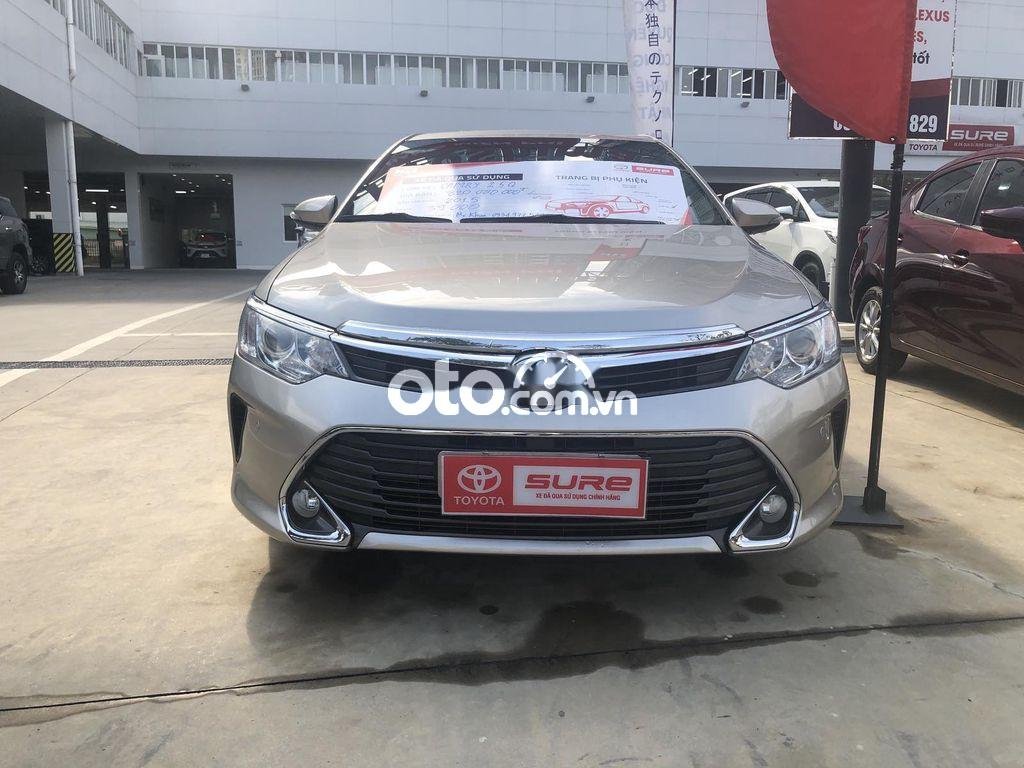 Toyota Camry  2.5Q AT 2015 - Bán ô tô Toyota Camry 2.5Q AT 2015, màu xám còn mới