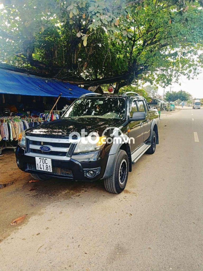 Ford Ranger XL 2010 - Bán xe Ford Ranger XL năm sản xuất 2010, màu đen, xe nhập, giá tốt