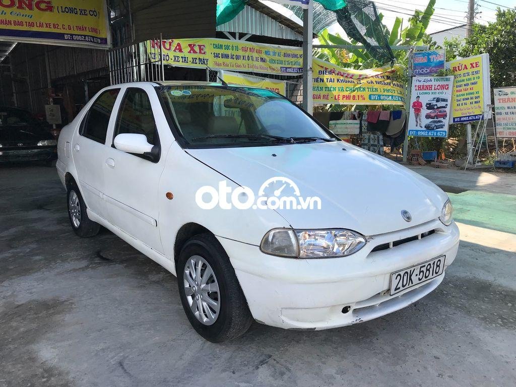 Fiat Siena 1.3  2001 - Cần bán lại xe Fiat Siena 1.3 sản xuất 2001, màu trắng, nhập khẩu nguyên chiếc