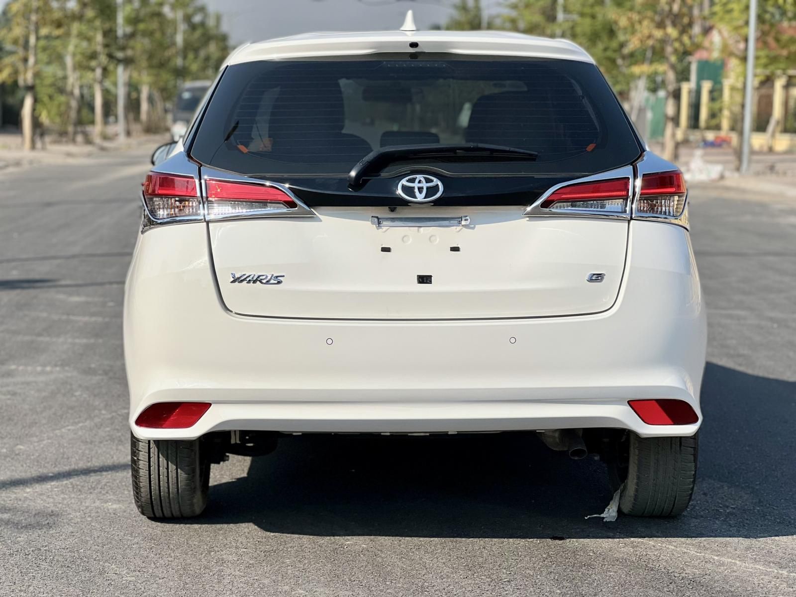 Toyota Yaris 2018 - Chính chỉ bán Toyota Yaris 2018, xe giữ gìn như mới, nguyên zin 100%, bao test hãng, liên hệ để thương lượng