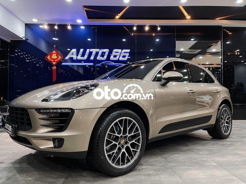 Porsche AT 2016 - Bán Porsche Macan AT năm 2016, màu vàng, nhập khẩu còn mới