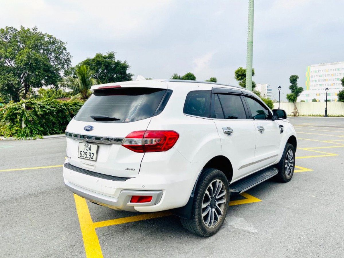 Ford Everest   Titanium 2.0L 4x4 AT 2020 - Cần bán Ford Everest Titanium 2.0L 4x4 AT năm 2020, màu trắng, nhập khẩu