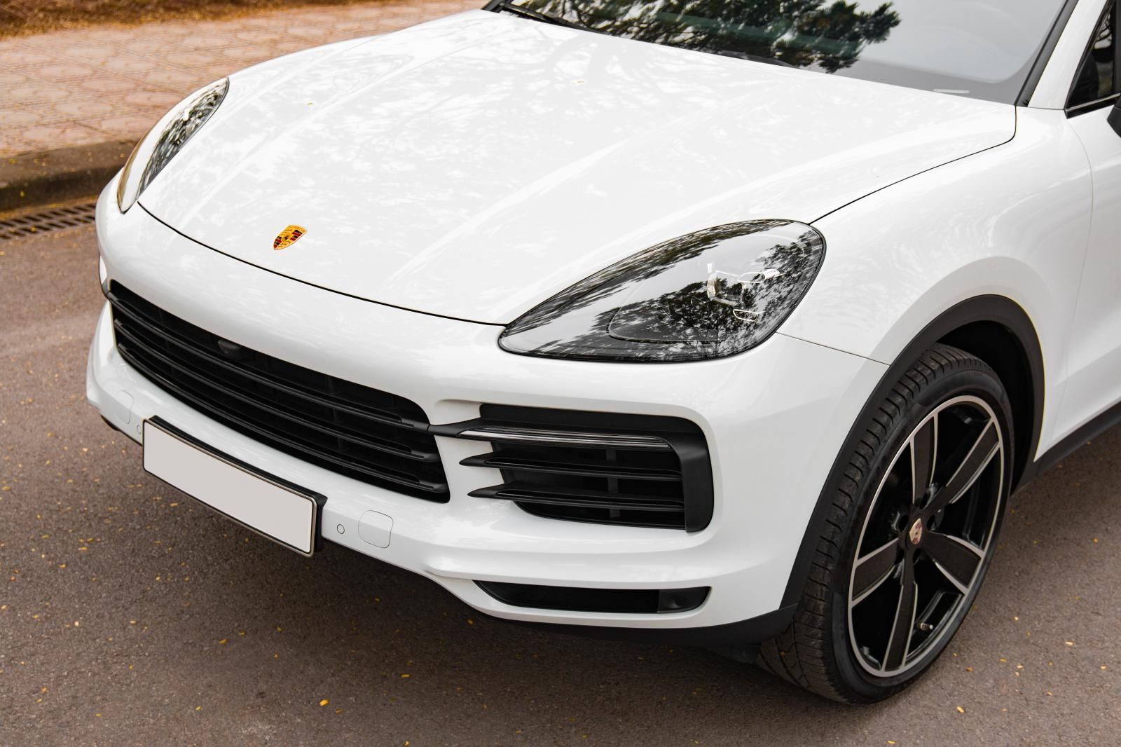 Porsche Cayenne 2020 - Bán Porsche Cayenne Coupe sản xuất 2020 mới 95% giá tốt 6 tỷ 750tr (có thương lượng)