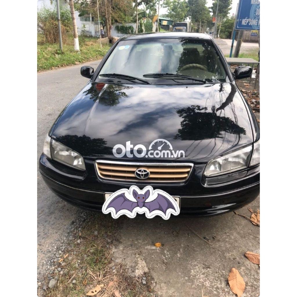 Toyota Camry      1998 - Bán ô tô Toyota Camry sản xuất 1998, màu đen chính chủ