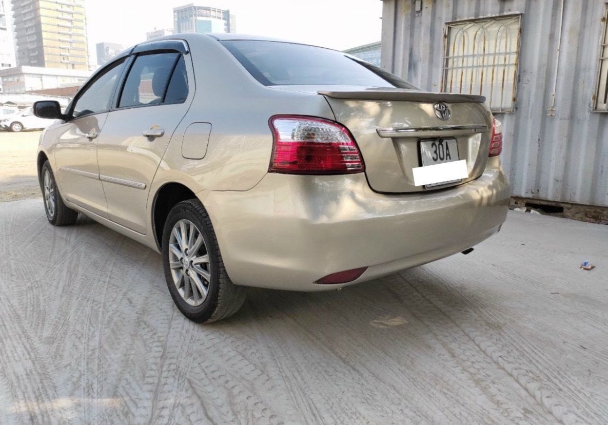 Toyota Vios   G  2014 - Bán Toyota Vios 1.5G đời 2014, màu nâu vàng, xe gia đình