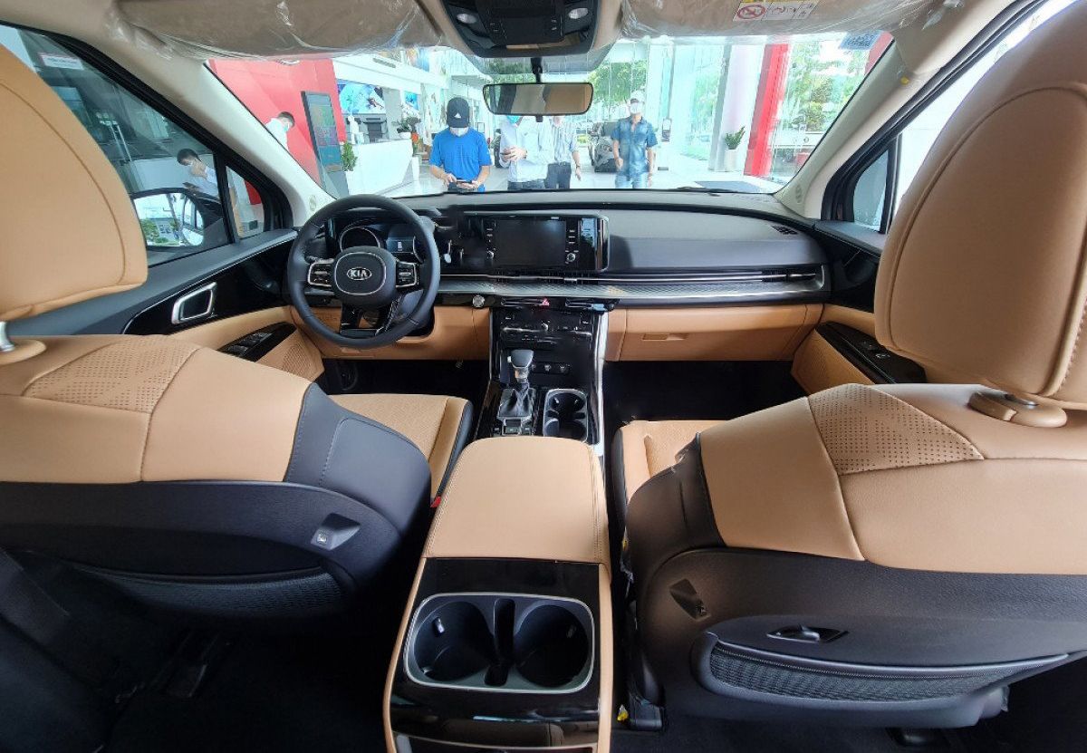 Kia Carnival   CRDI Luxury  2021 - Bán Kia Carnival CRDI Luxury sản xuất 2021, màu xanh lam