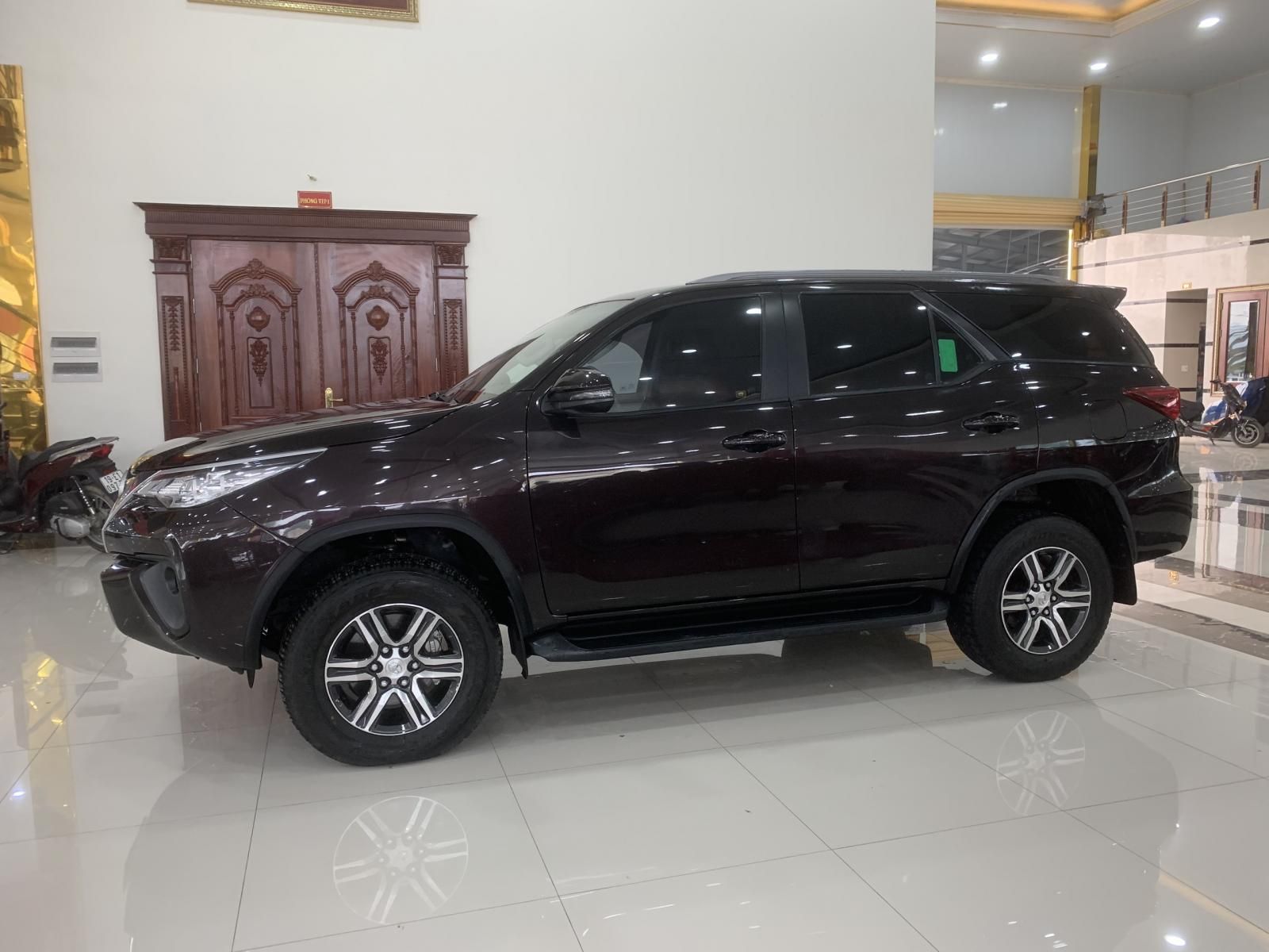 Toyota Fortuner 2.4G 4x2MT 2019 - Bán xe Toyota Fortuner 2.4G 4x2MT sản xuất năm 2019