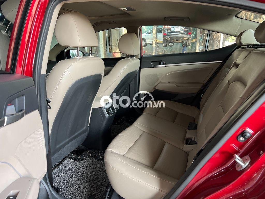 Hyundai Elantra AT 2020 - Xe Hyundai Elantra AT sản xuất 2020, màu đỏ, giá tốt