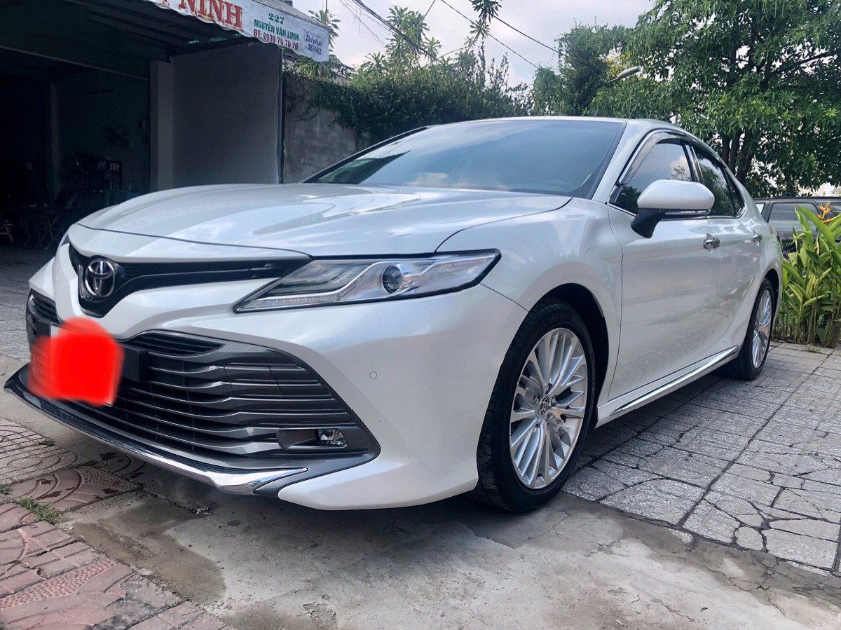 Toyota Camry   2.5Q  2019 - Xe Toyota Camry 2.5Q năm 2019, màu trắng, xe nhập