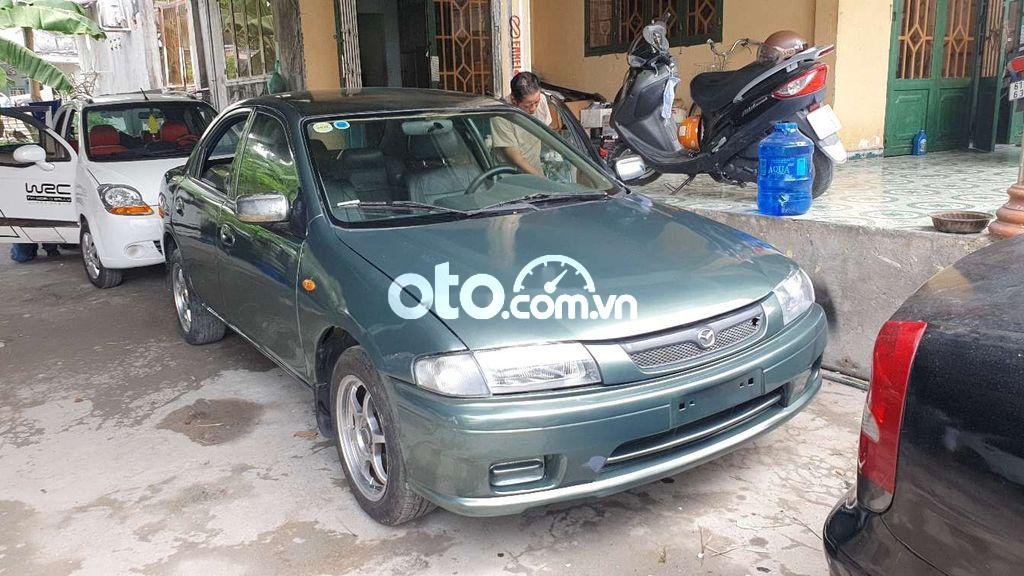 Mazda 323F 2000 - Bán Mazda 323F MT năm sản xuất 2000, xe nhập, màu xanh