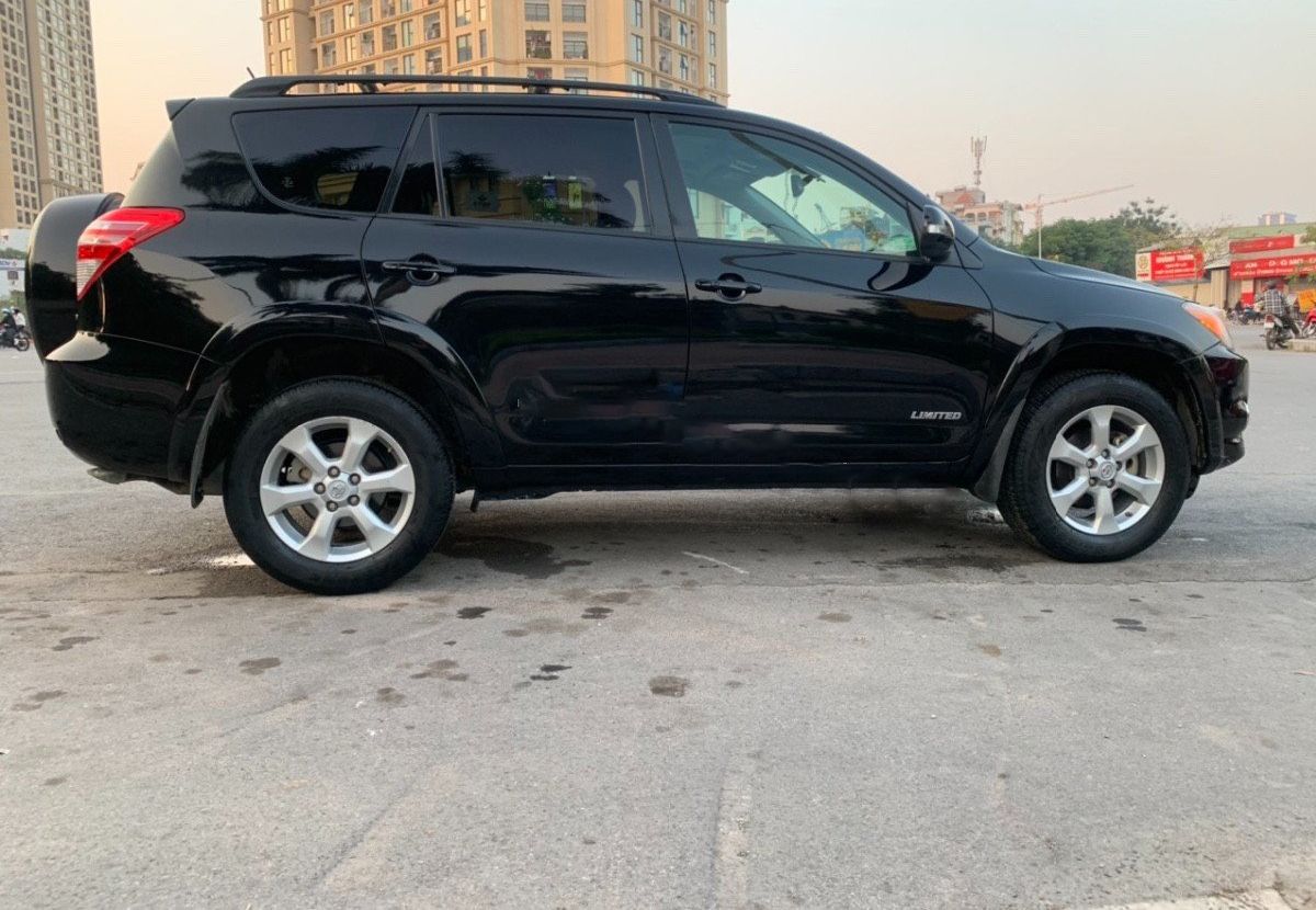 Toyota RAV4   Limited   2008 - Cần bán Toyota RAV4 Limited năm sản xuất 2008, màu đen, xe nhập chính chủ, giá 510tr