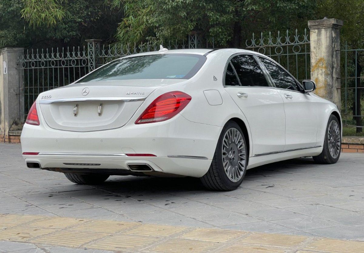 Mercedes-Benz 2014 - Cần bán Mercedes S400 năm sản xuất 2014, màu trắng