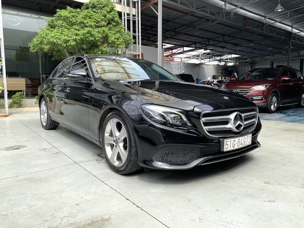 Mercedes-Benz AT 2018 - Mercedes Benz E250 AT sản xuất 2018 - sản xuất 2018 - xe đẹp không lỗi nhỏ