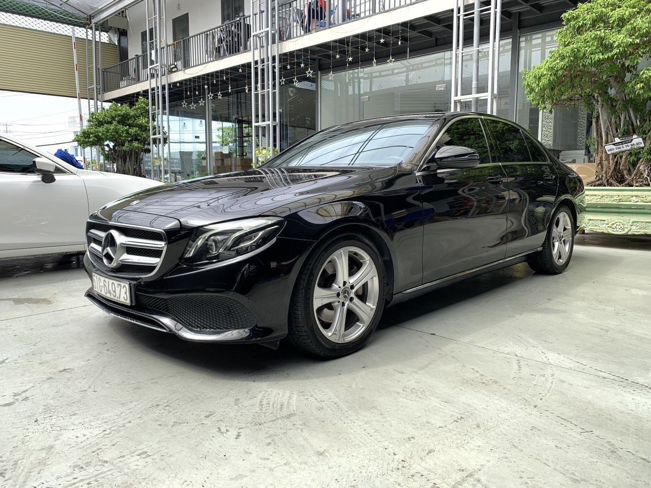 Mercedes-Benz AT 2018 - Mercedes Benz E250 AT sản xuất 2018 - sản xuất 2018 - xe đẹp không lỗi nhỏ