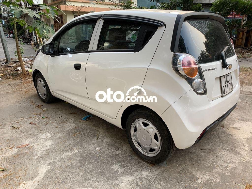 Chevrolet Spark MT 2011 - Bán Chevrolet Spark MT năm 2011, màu trắng, xe nhập 