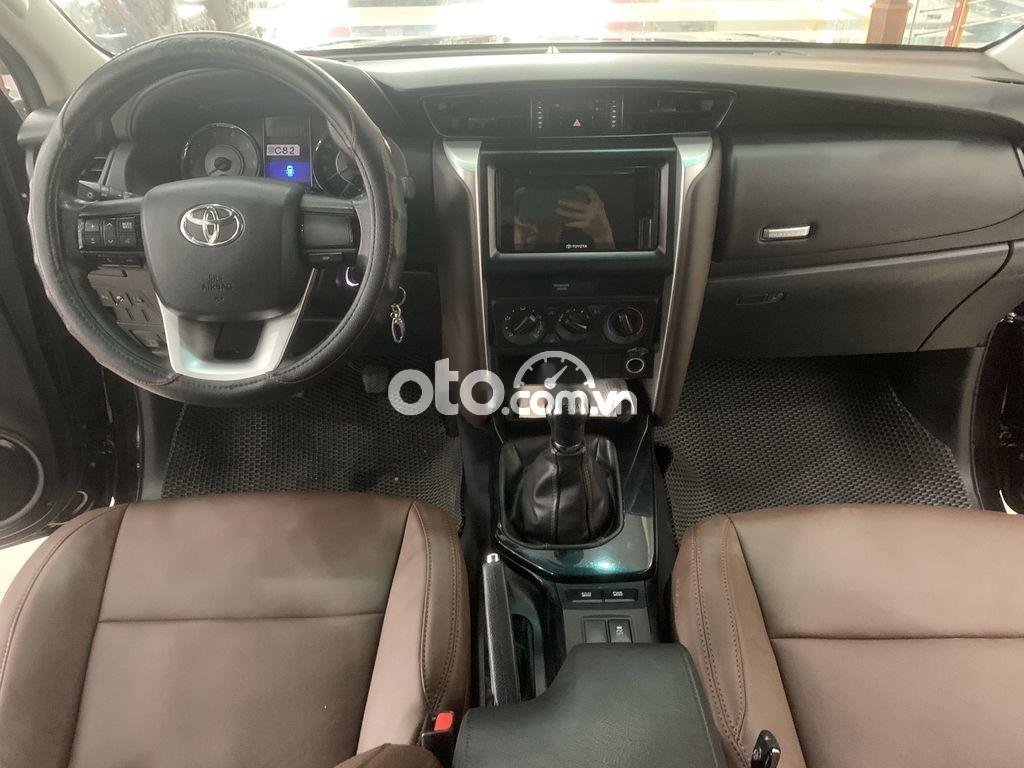 Toyota Fortuner  2.4G 4x2MT 2019 - Cần bán Toyota Fortuner 2.4G 4x2MT đời 2019, màu đen
